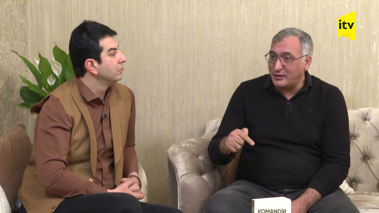 Yazıçı Şərif Ağayar: 