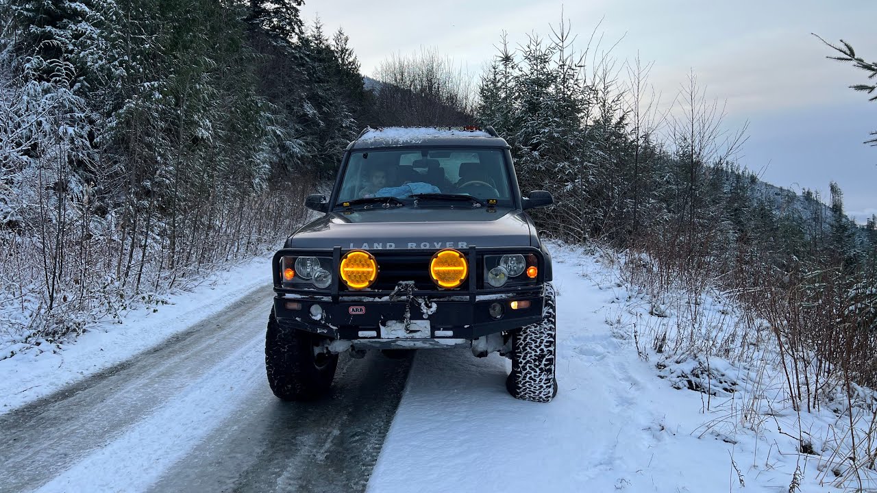 Epic 2025 Snow Trip: Land Rover & Toyota Take on the Snow!