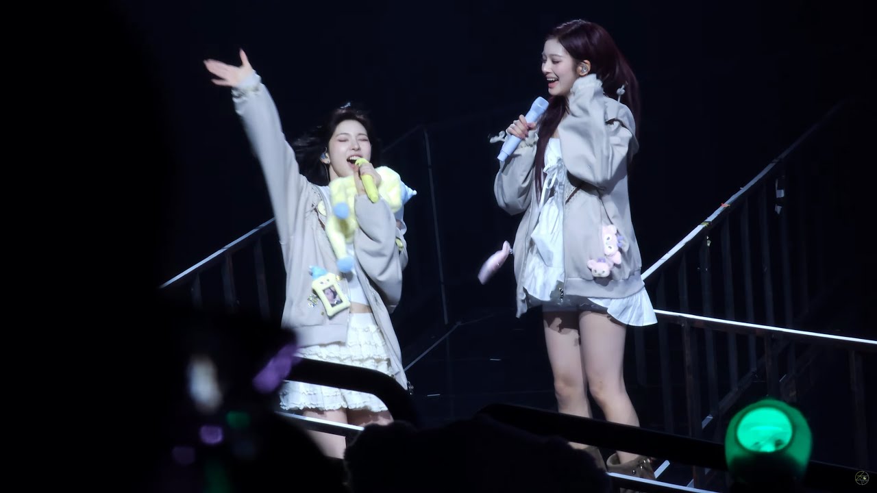 [4K] 251130 NMIXX 엔믹스 앵앵콜 WORLD TOUR EPISODE 1: ZERO FRONTIER Blue Valentine,Funky Glitter Christmas