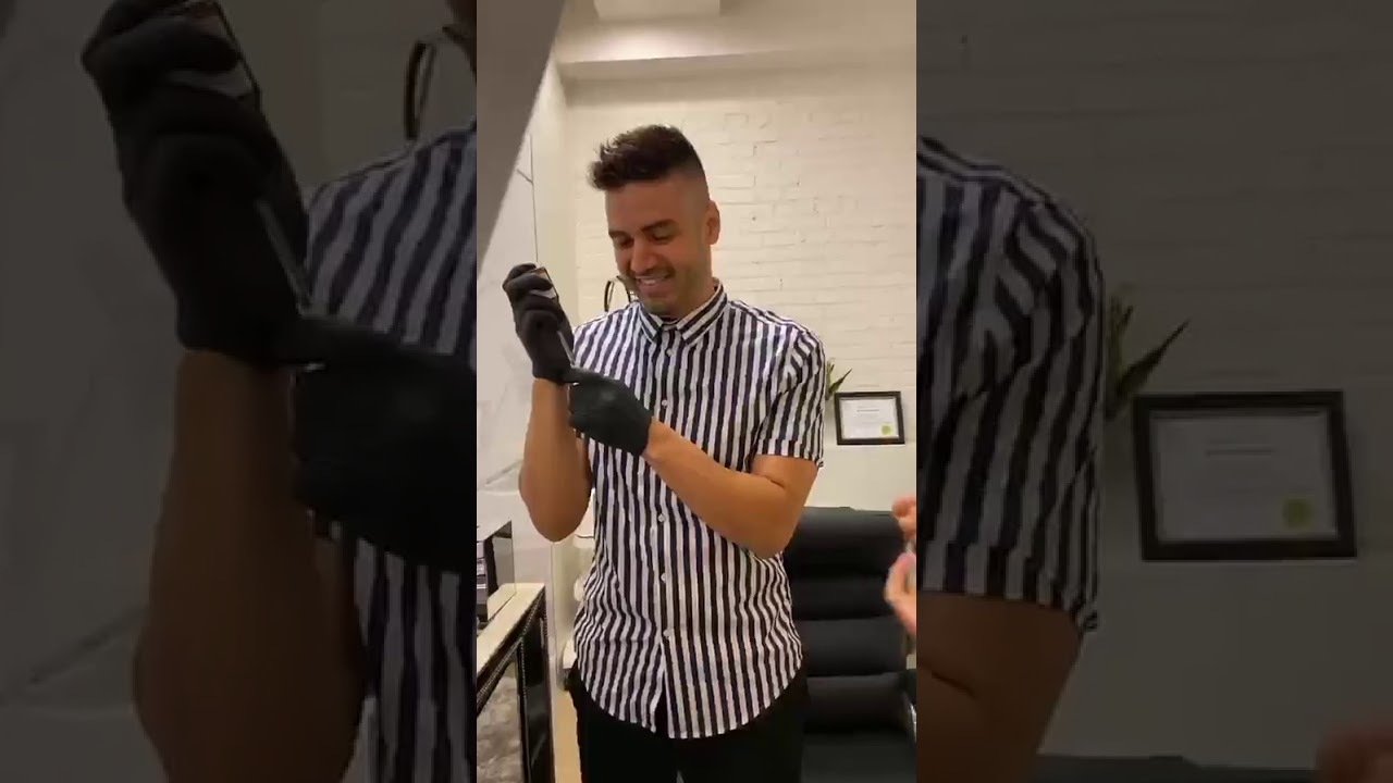 Abraham Mateo se vacuna las nalgas Xd | Directo Instagram