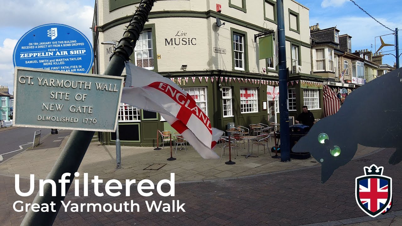 Walking Through Great Yarmouth Town, Pier, Beach & Flags 😂 🇬🇧 | 02/10/25 | @lawfuluk