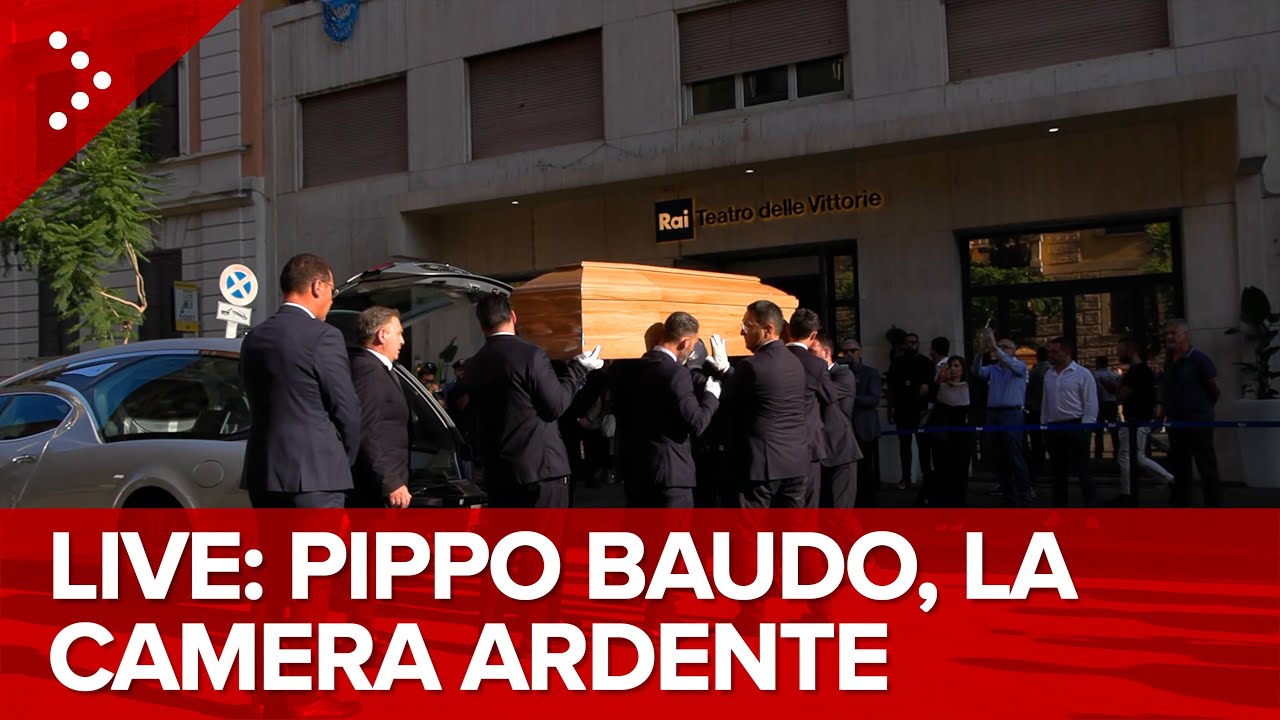 LIVE Addio a Pippo Baudo, la camera ardente a Roma: diretta video