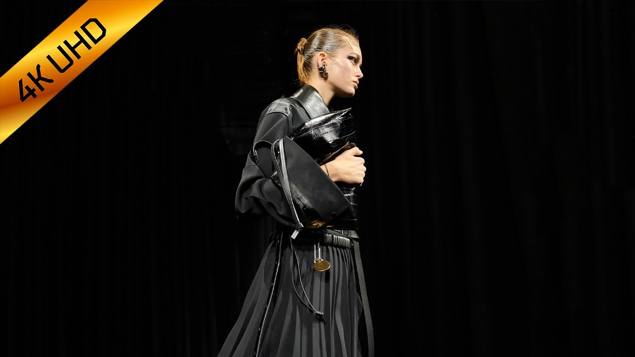 Jil Sander | Fall Winter 2025/2026 | Milan Fashion Week