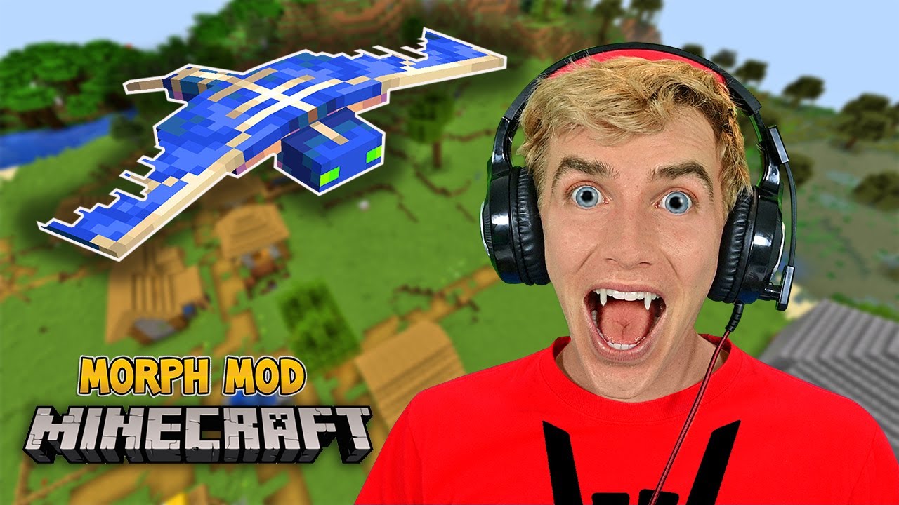 Playing Minecraft's Morph Mod for the First Time!! (VERY FUNNY!)
