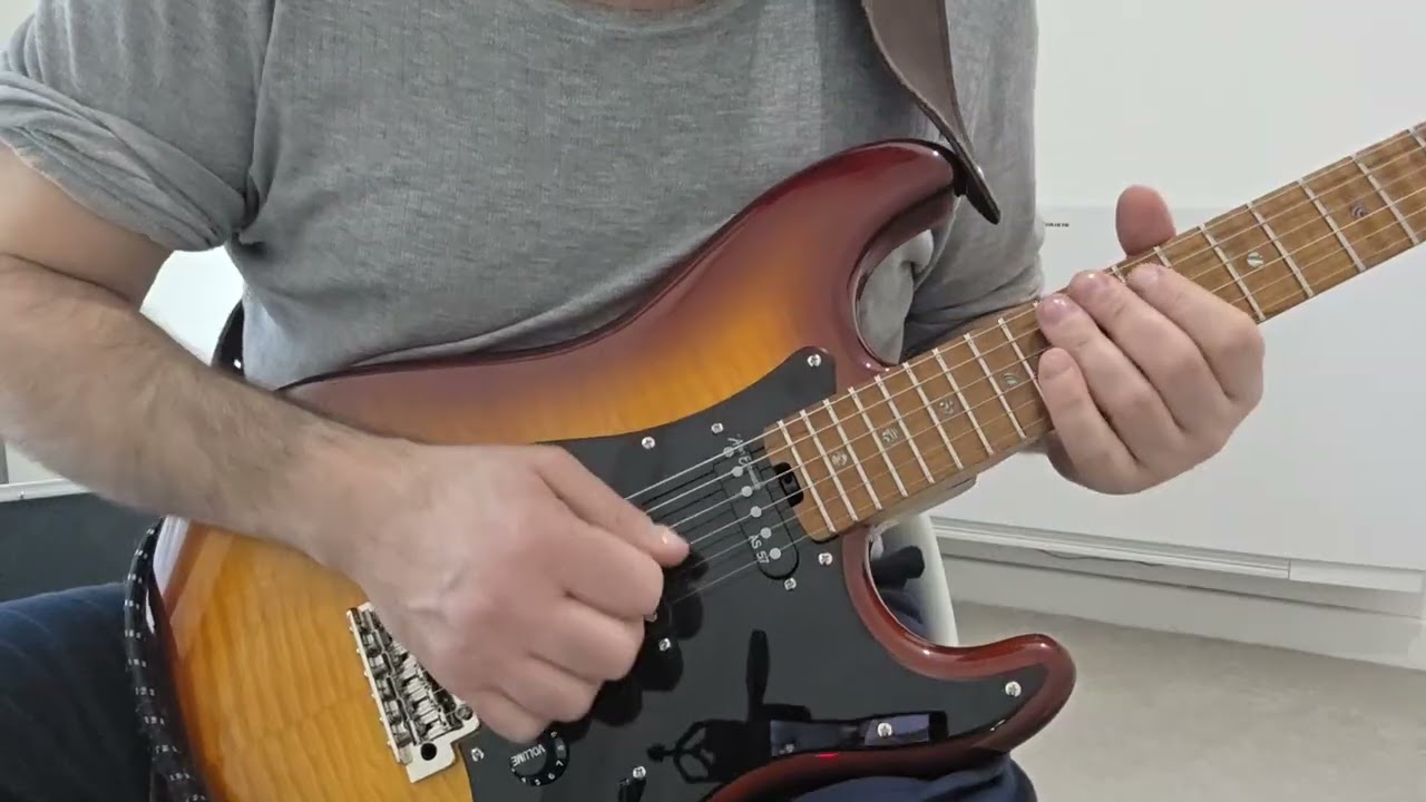 A bit of hendrix /srv 🌹❤️