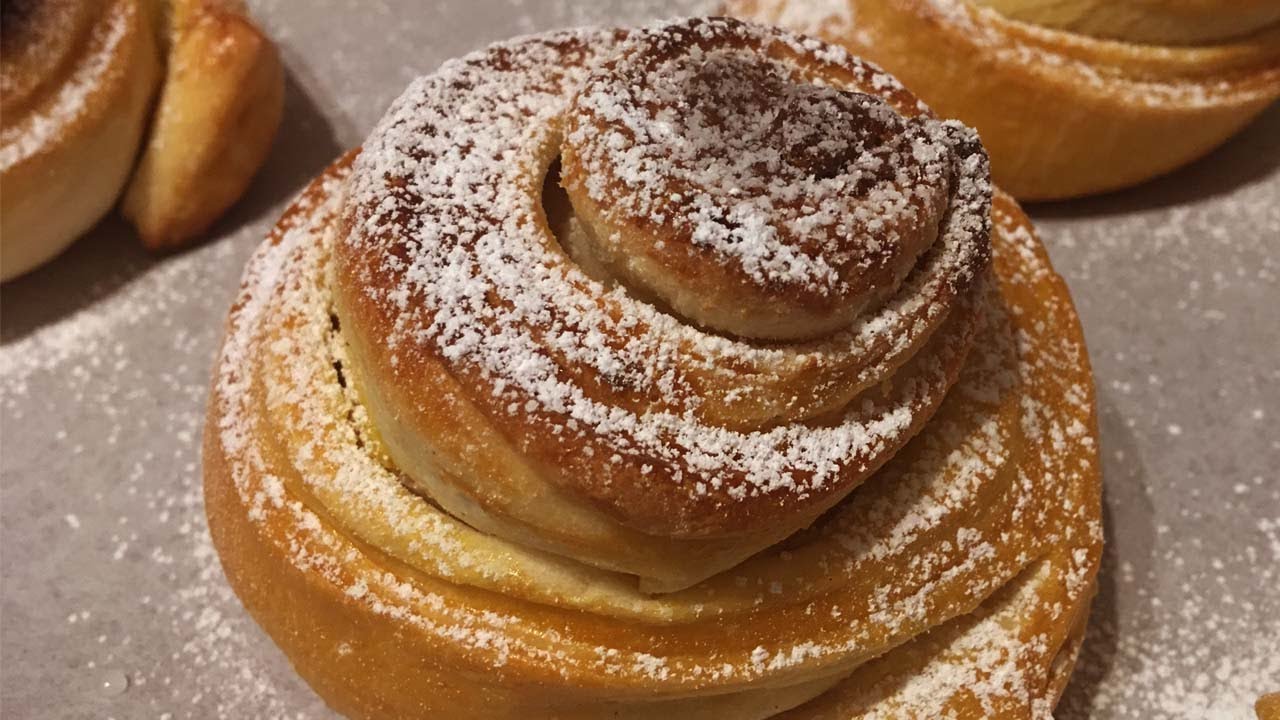 Brioche feuilletée - simple et facile - Butter brioche recipe