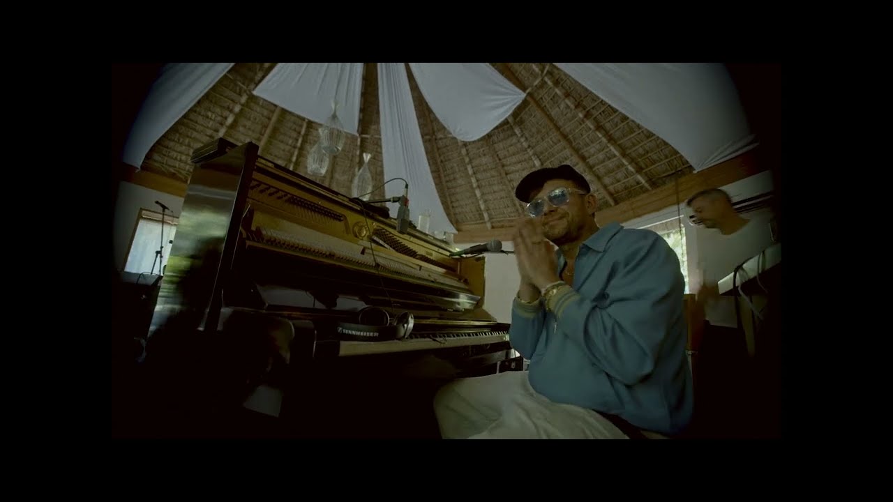 Africa Express - 'Dorhan Oullhin' (What the Heart Desires) ft. Imarhan & Damon Albarn