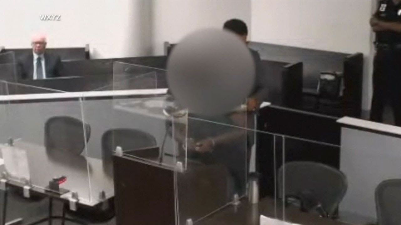 Judge puts teen in cuffs, jail clothes after she fell asleep during courtroom field trip