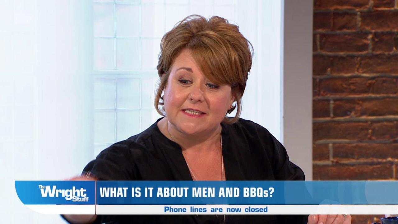 Corrie legend Wendi Peters reveals whose in charge of the BBQ in her house! #wrightstuff