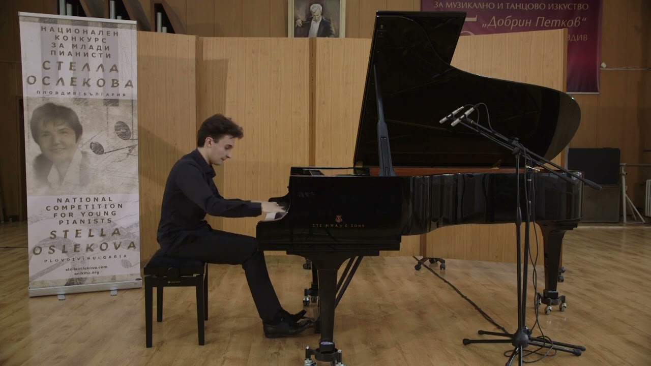 Victor Vichev plays Liszt - Transcendental etude #10 f moll.