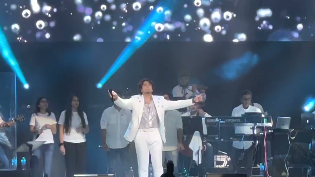 Sonu Nigam Live in Concert - Hasti rahe tu hasti rahe - Saathiya