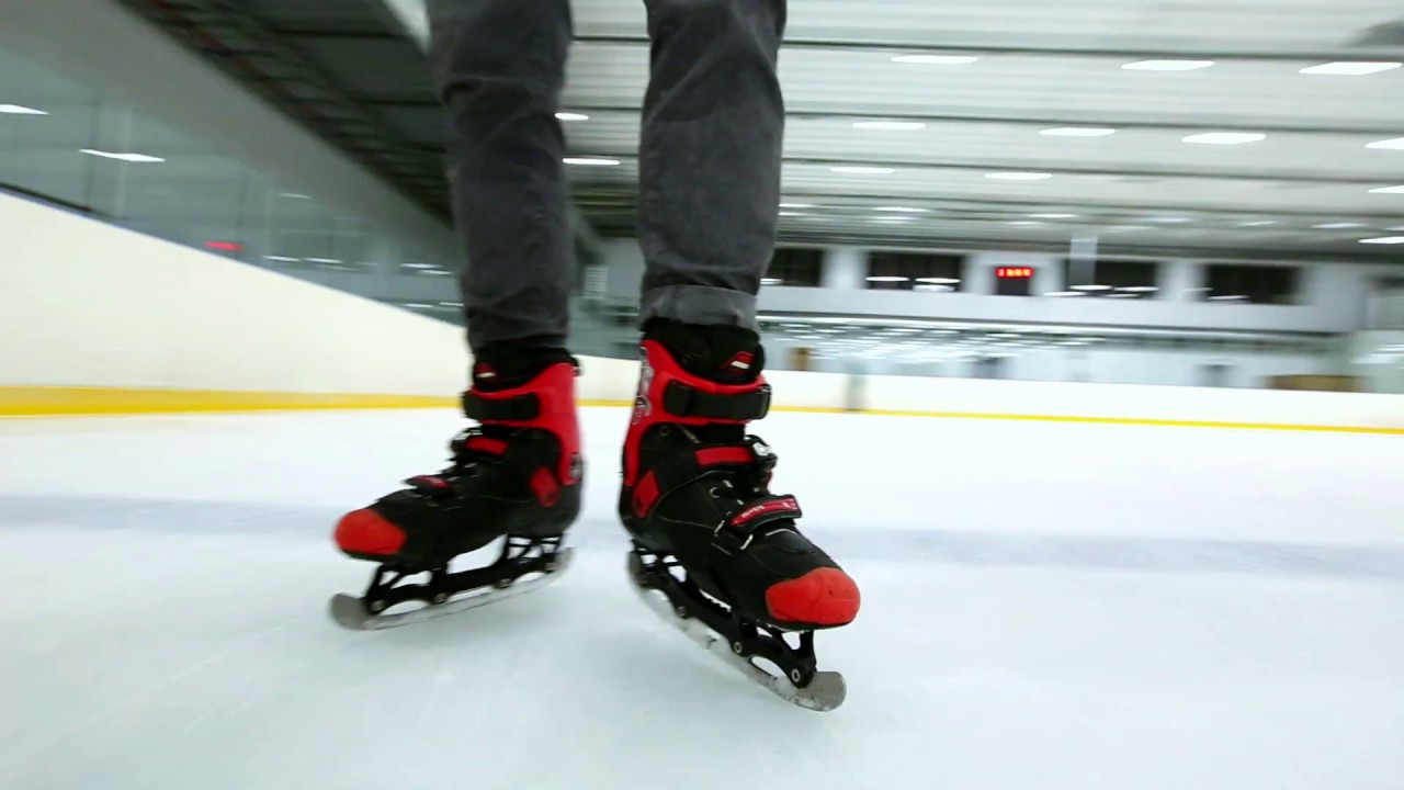 FREERIDE AND SLALOM SKATING ON ICE SKATES