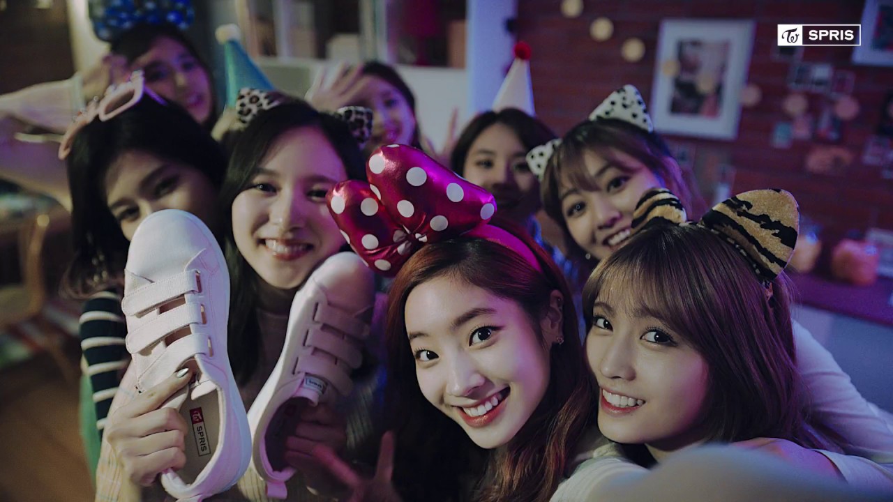 TWICE by SPRIS_2017 SS Campaign / 트와이스 바이 스프리스_2017 SS 캠페인_90s