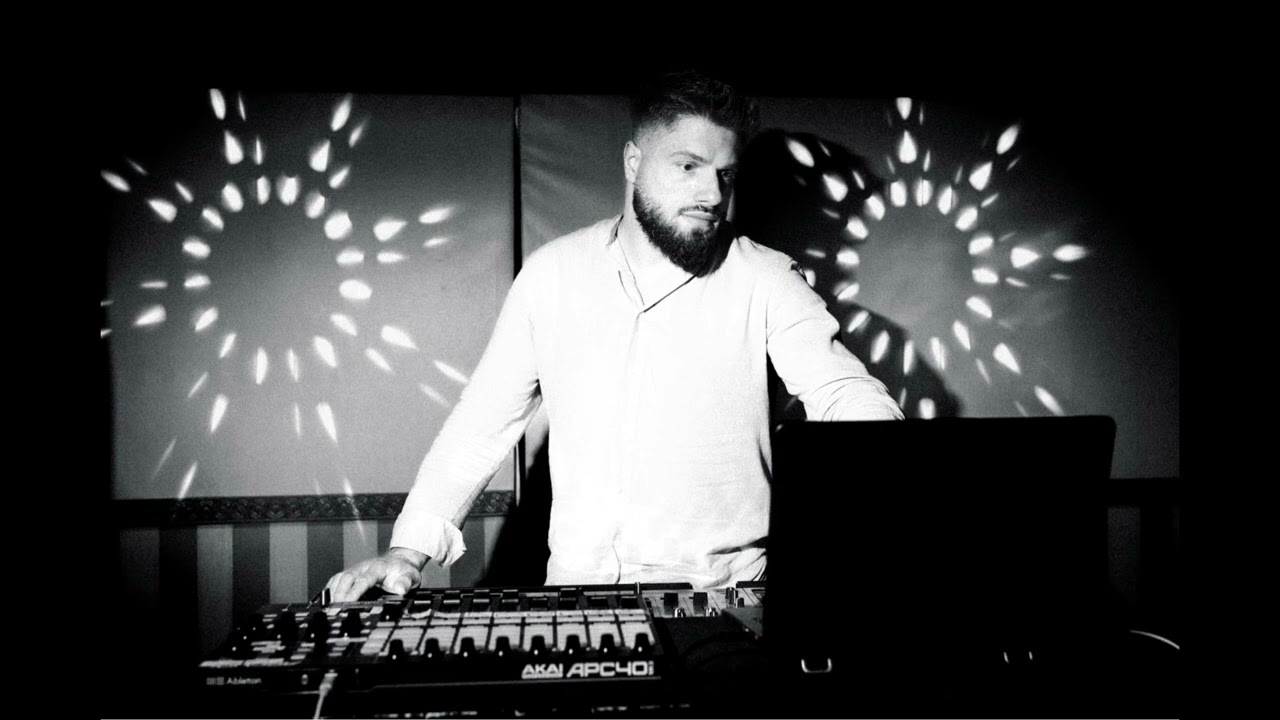Dj Vali Cretu - Afro Set @Trickshot Lounge
