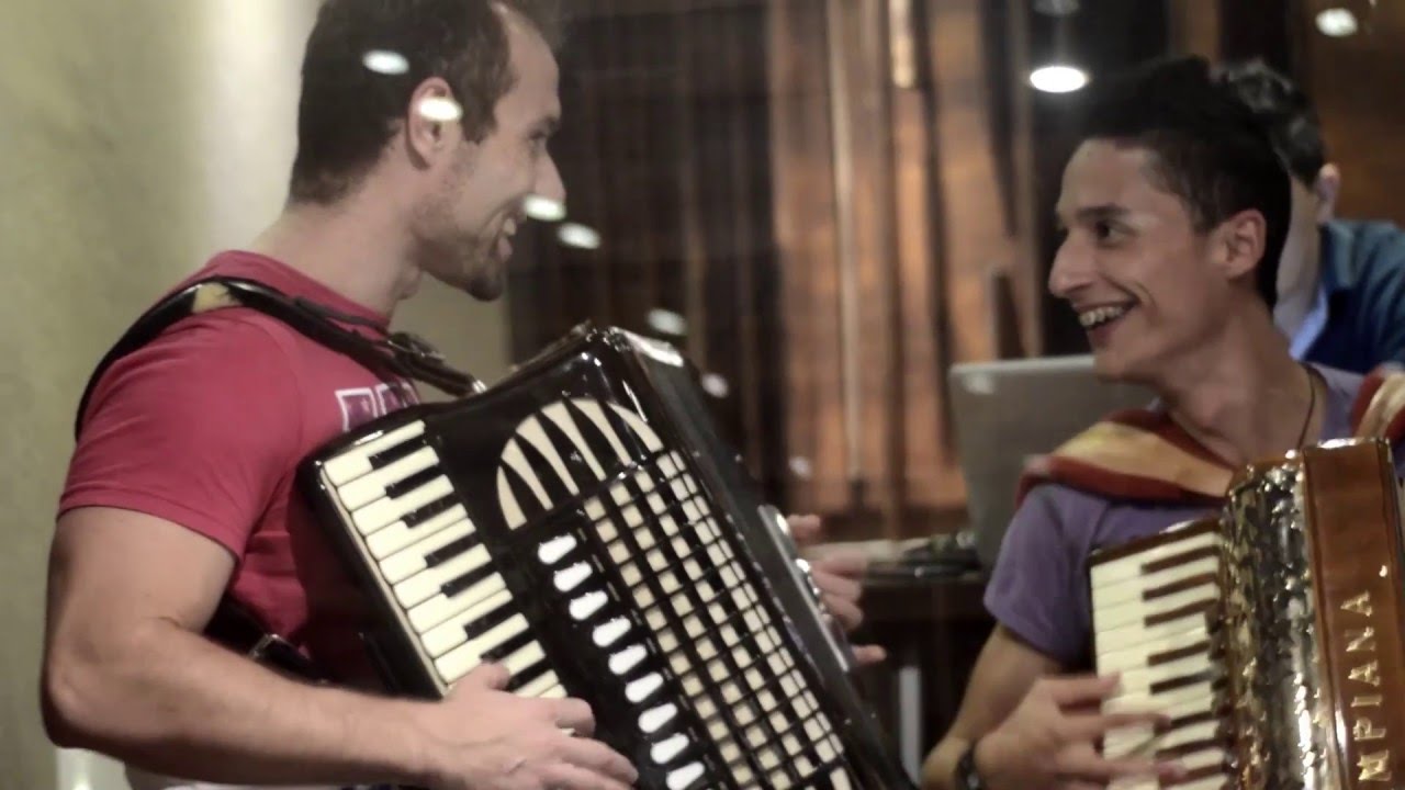 Tchê Sarandeio - Não Me Toca (Webclip - Studio Renf)