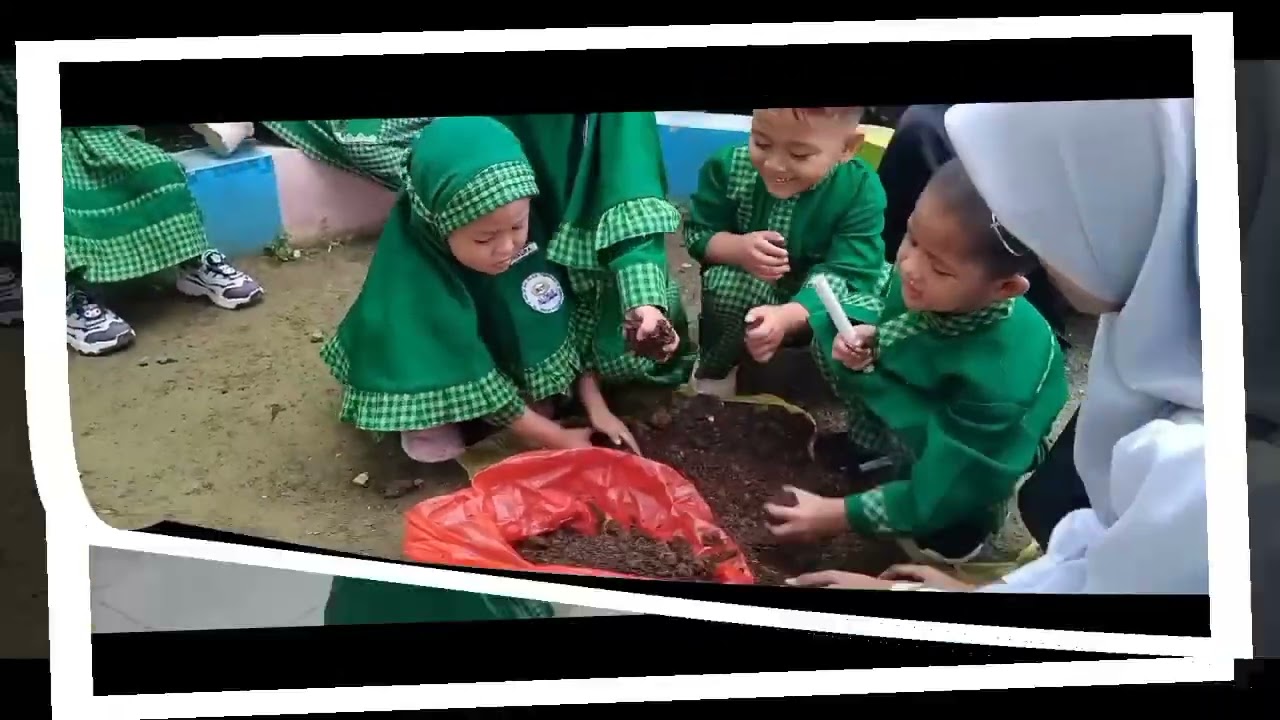 Sentra Persiapan Sayur Bayam ° KBIT Al Ibroh Pamekasan 