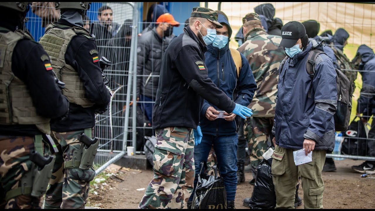 Migrantai palieka Rūdninkų stovyklą: kaip atrodo jų pasiruo&scaron;imas kelionei?