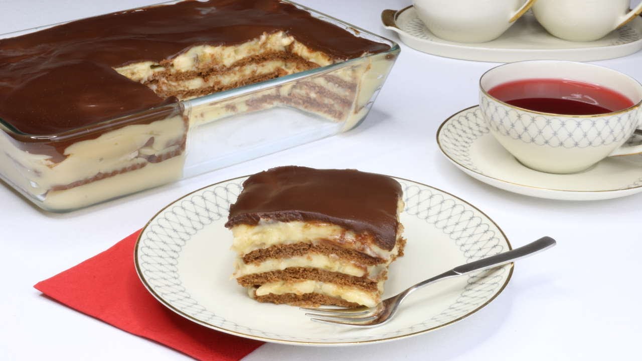 Schokoladen-Bananen-Torte OHNE BACKEN