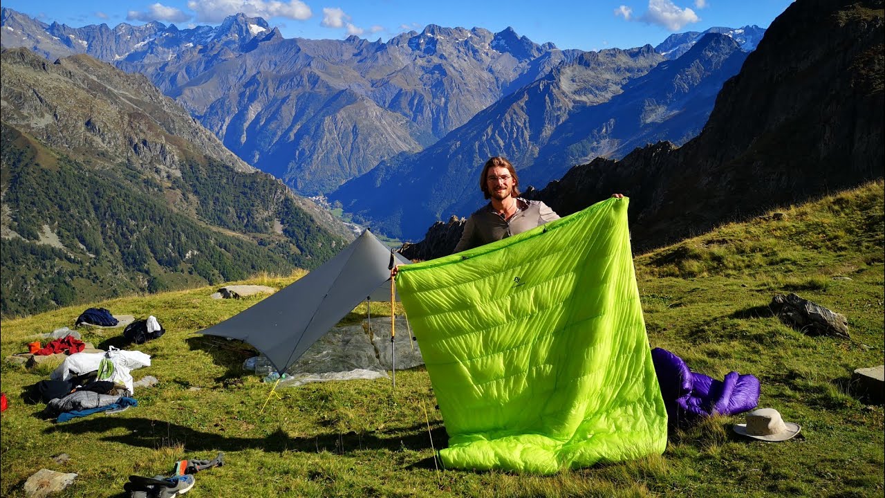Cumulus Quilt 250 Review (custom) - on the trail