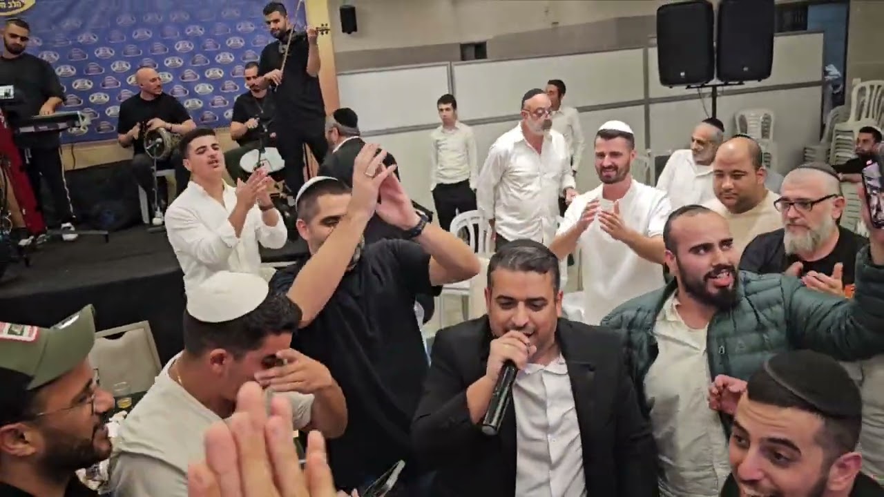 אליה והב במחרוזת שירים לכבודו של מרן זצ