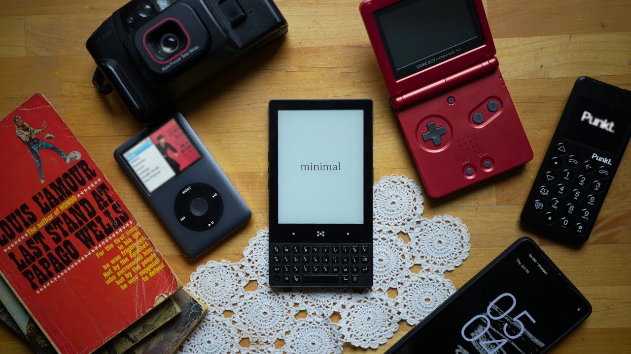 Should You Switch to a Dumbphone in 2025?
