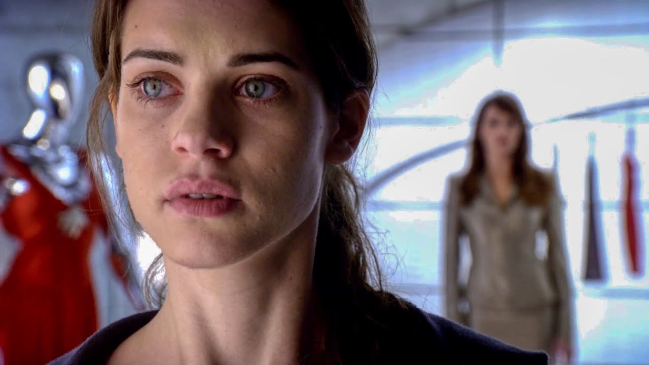 Nikita | Alex Meets Amanda