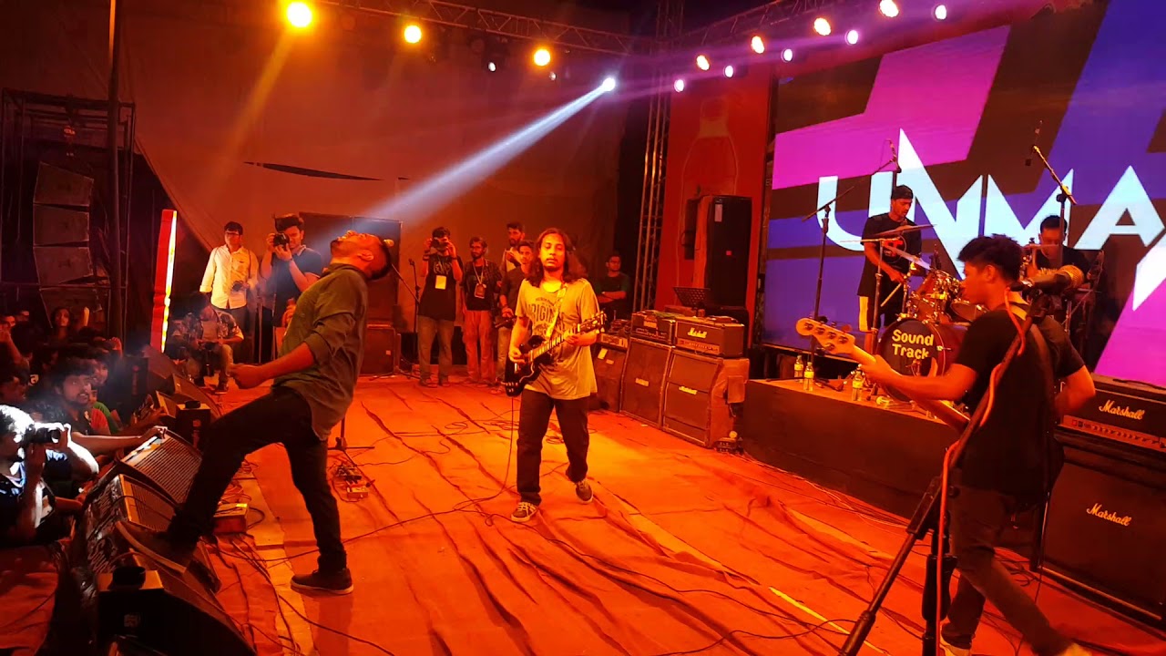 T N T (AC DC) by UNMAAD At CUET Rag 2018