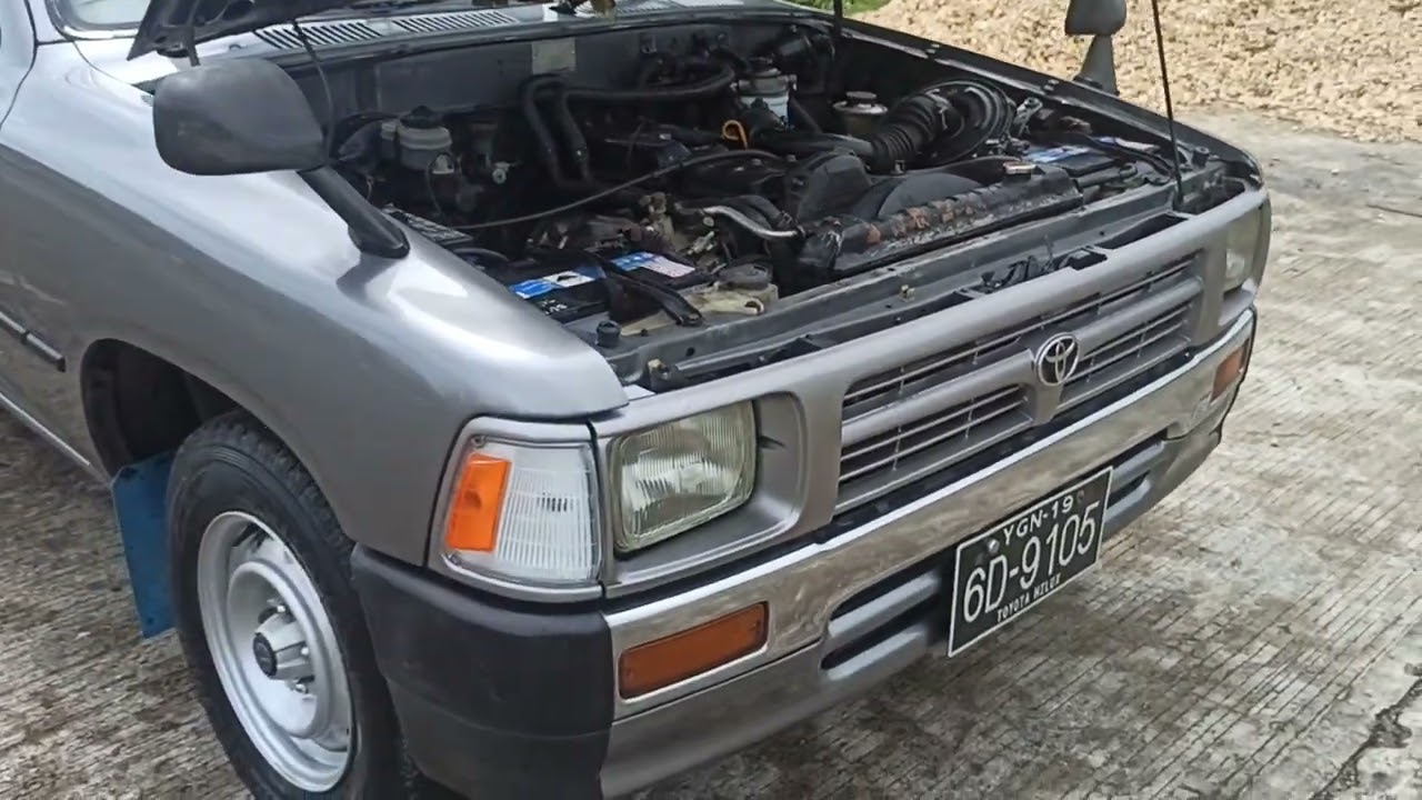 1996 Toyota Hilux 3L Super Deluxe