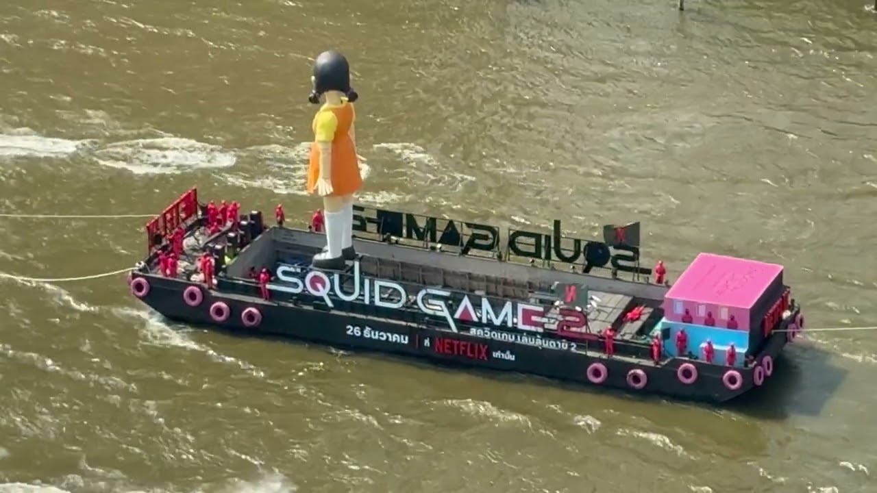 Squid Game 2 at Sheraton Bangkok (Netflix Kalamar Oyunu 2. Sezon otel önü tanıtım)