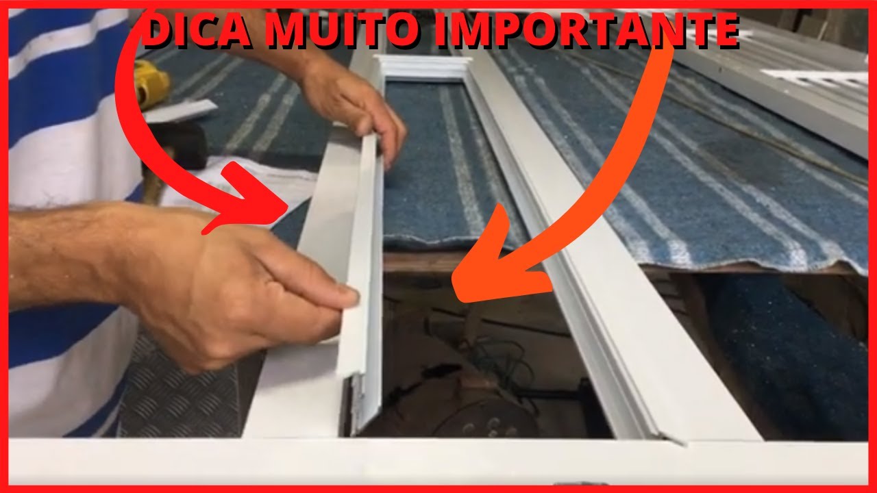 Portão de aluminio deslizante lambris ou vidros.