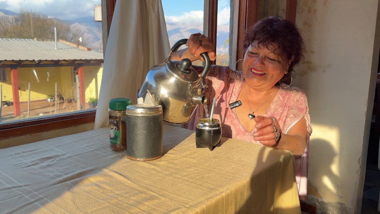 Se enamoró después de los 50… y decidió empezar de nuevo en el campo