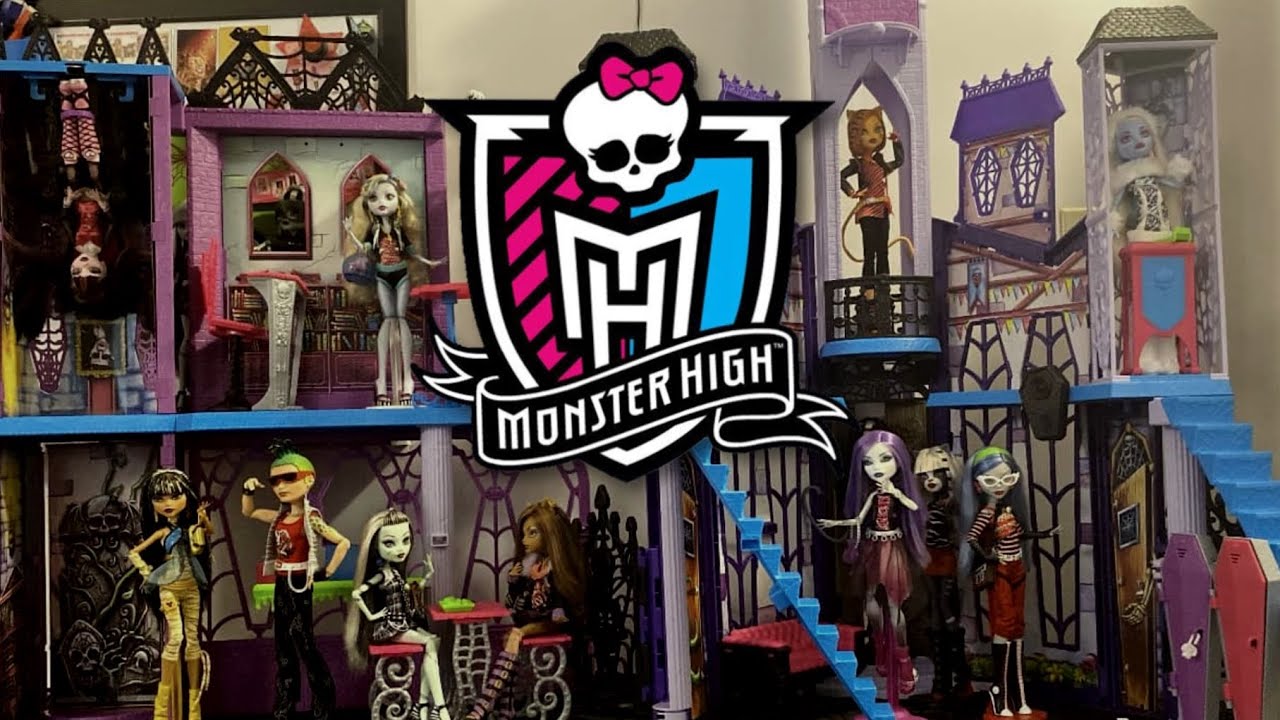 Happy New Year! 🥳 | Monster High G2 Deluxe High School Playset!