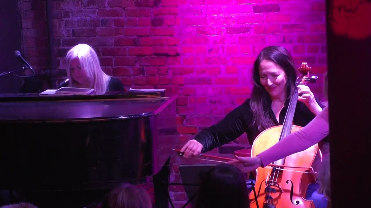 Sachi Patitucci & Jo Davidson - “What Child Is This?” (Live at The Bitter End)