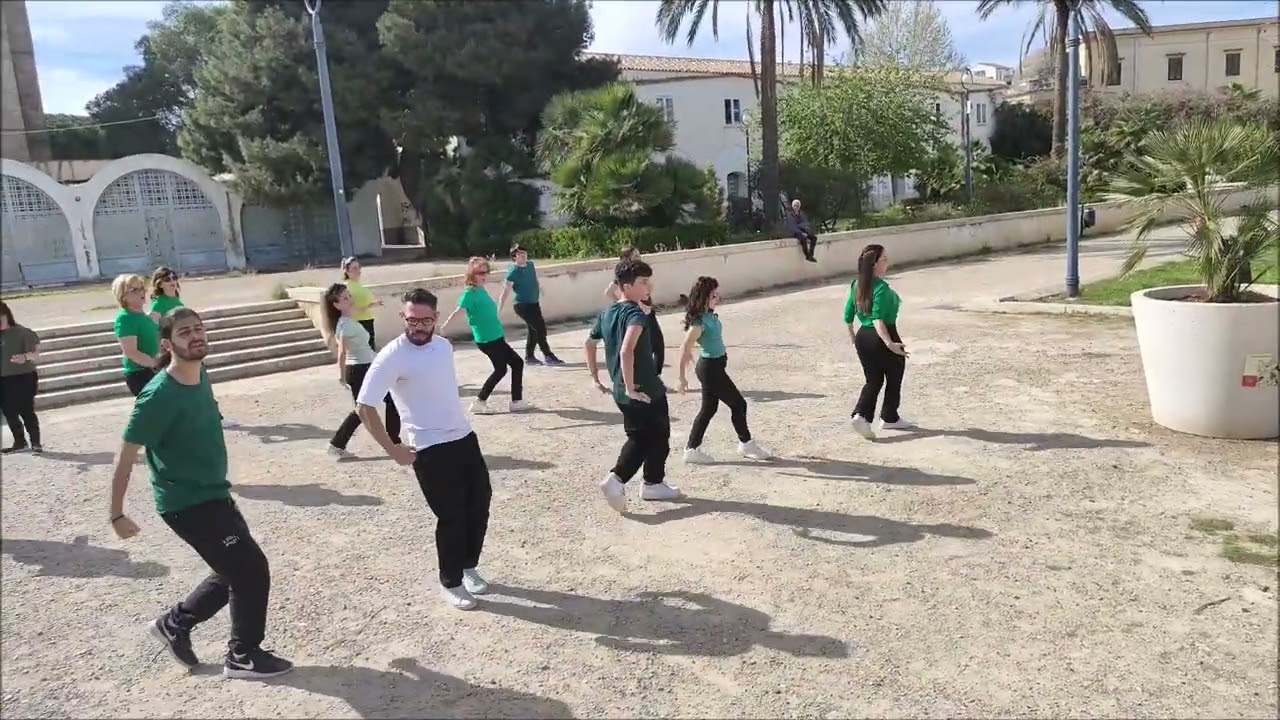 UNIVERSAL DANCE di A. Giordano e G. Lo Dolce GIARDINO DELLA ZISA PUTUKITA M. Pelaè coreo Joey&Rina
