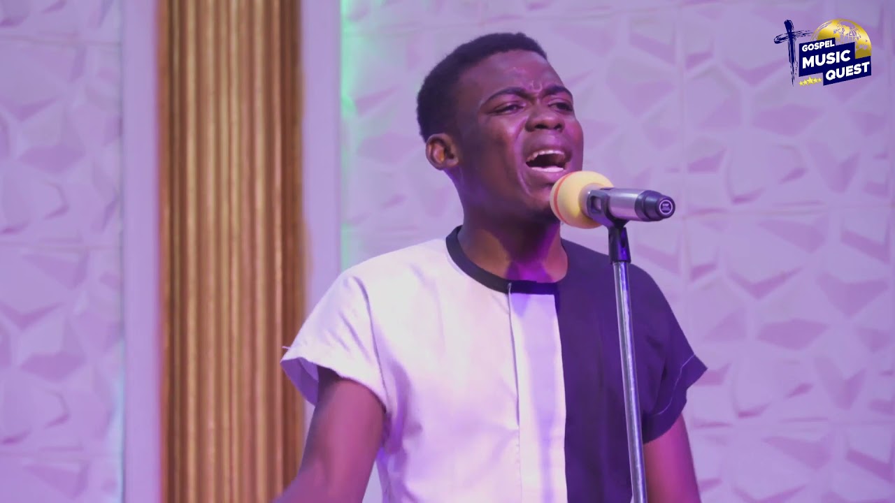 Foseh Bemua Performs Jonathan McReynolds 
