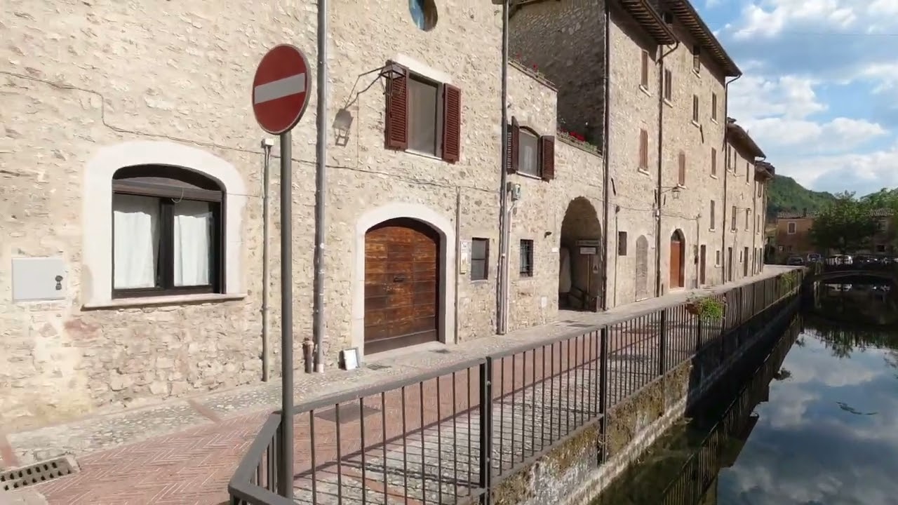 L'UMBRIA IN VESPA - VALNERINA