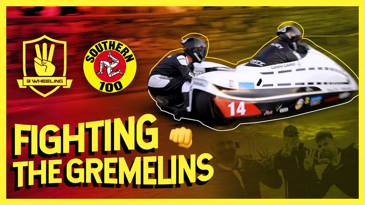 FIGHTING THE GREMLINS 👊 Podium contenders Wayne Lockey & Matthew Rostron at the 2022 S100 🇮🇲