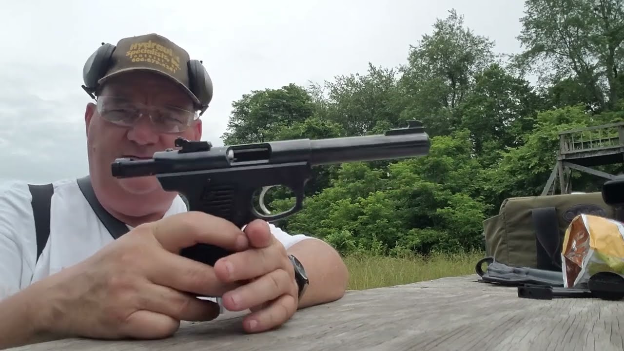 Ruger MK4 22 45. Let's try it out.