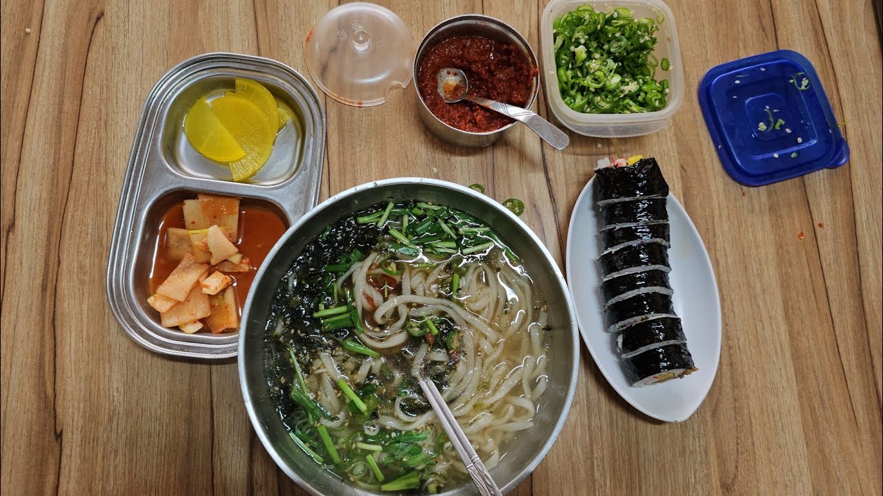 부산 윗반송  큰시장ㆍ2500 원  길미 칼국수