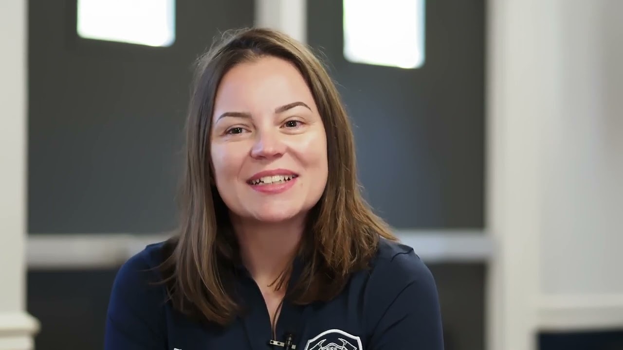 Turnout Tuesday - Elena Minea