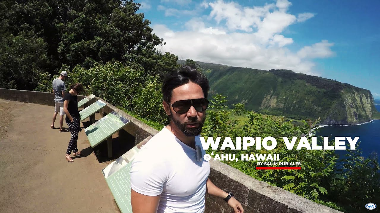 Valle de Waipio, Waipiʻo Valley es un valle en el distrito de Hamakua de la Isla Grande de HawaiI