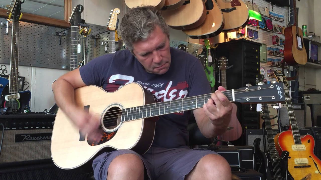 Larrivee OM-40 @ Collar City Guitars