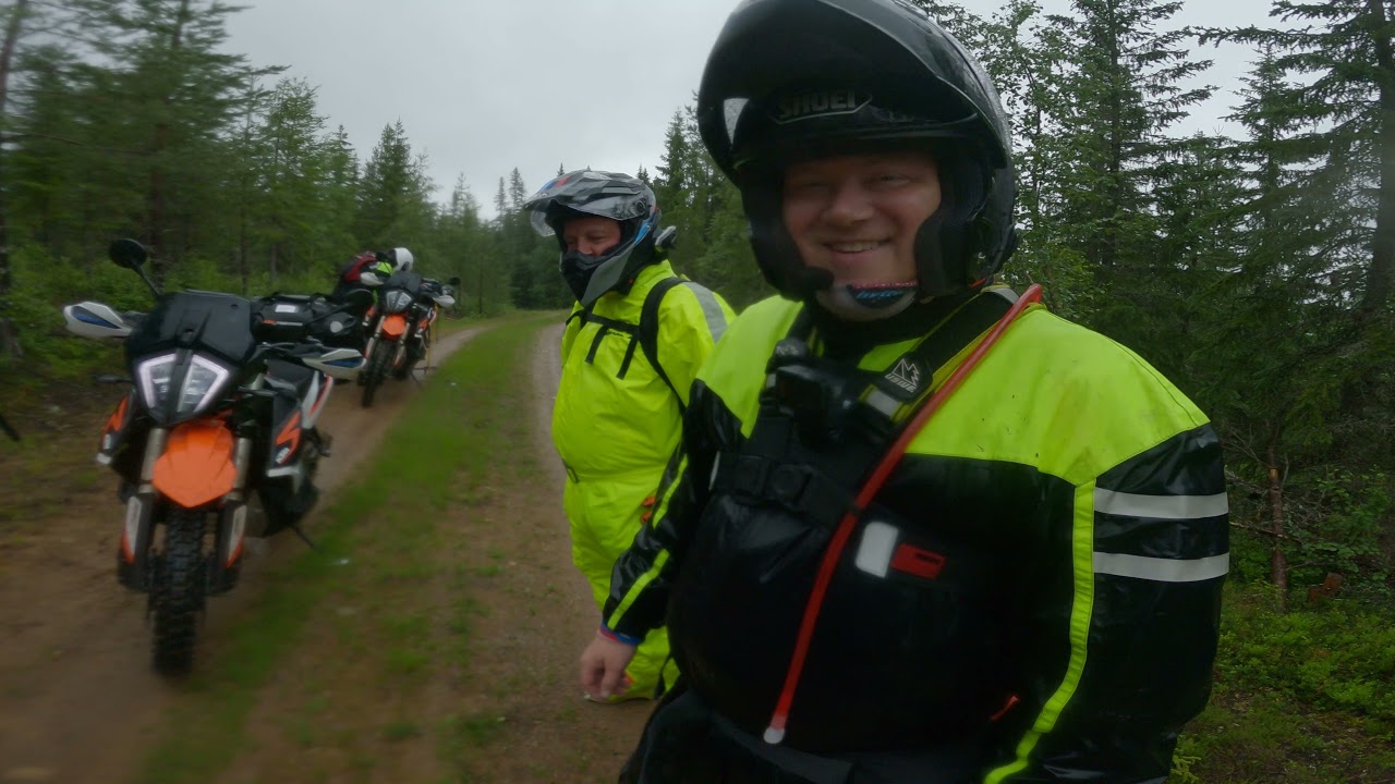 KTM 890 Adventure R Rally - TET Sweden Day 3 - rain, mud and crash in water-filled ditch