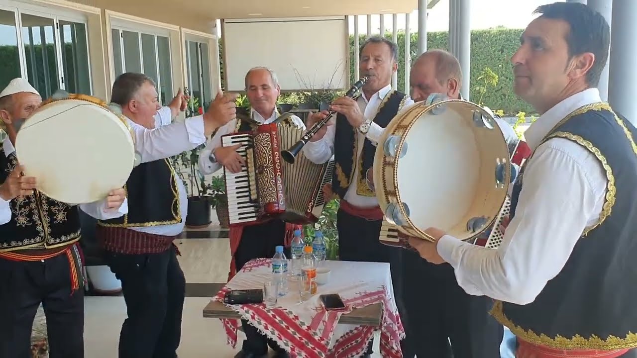 Sofra Myzeqare Isuf Kacabumi & Mecan Kashari & Grupi Sazeve Myzeqeja Bujar Pepa Klarinet Myzeqe 2022