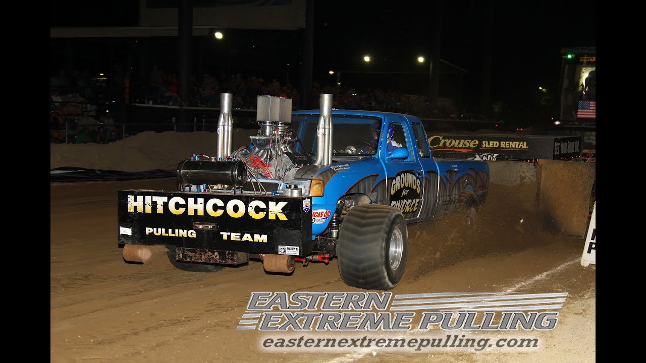 Lucas Oil Modified 4x4 Trucks in Action At Bloomsburg, PA