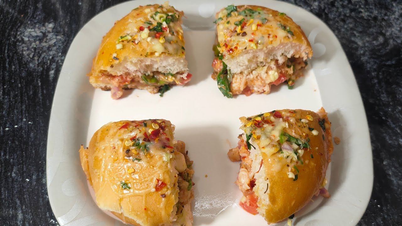 5 Min Mein Pizza Garlic Bun – Instant Party Blast | Kids Special Garlic Bun Pizza