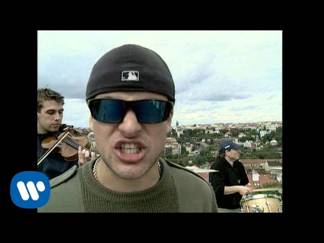 Divokej Bill - Znamení (Official Video)