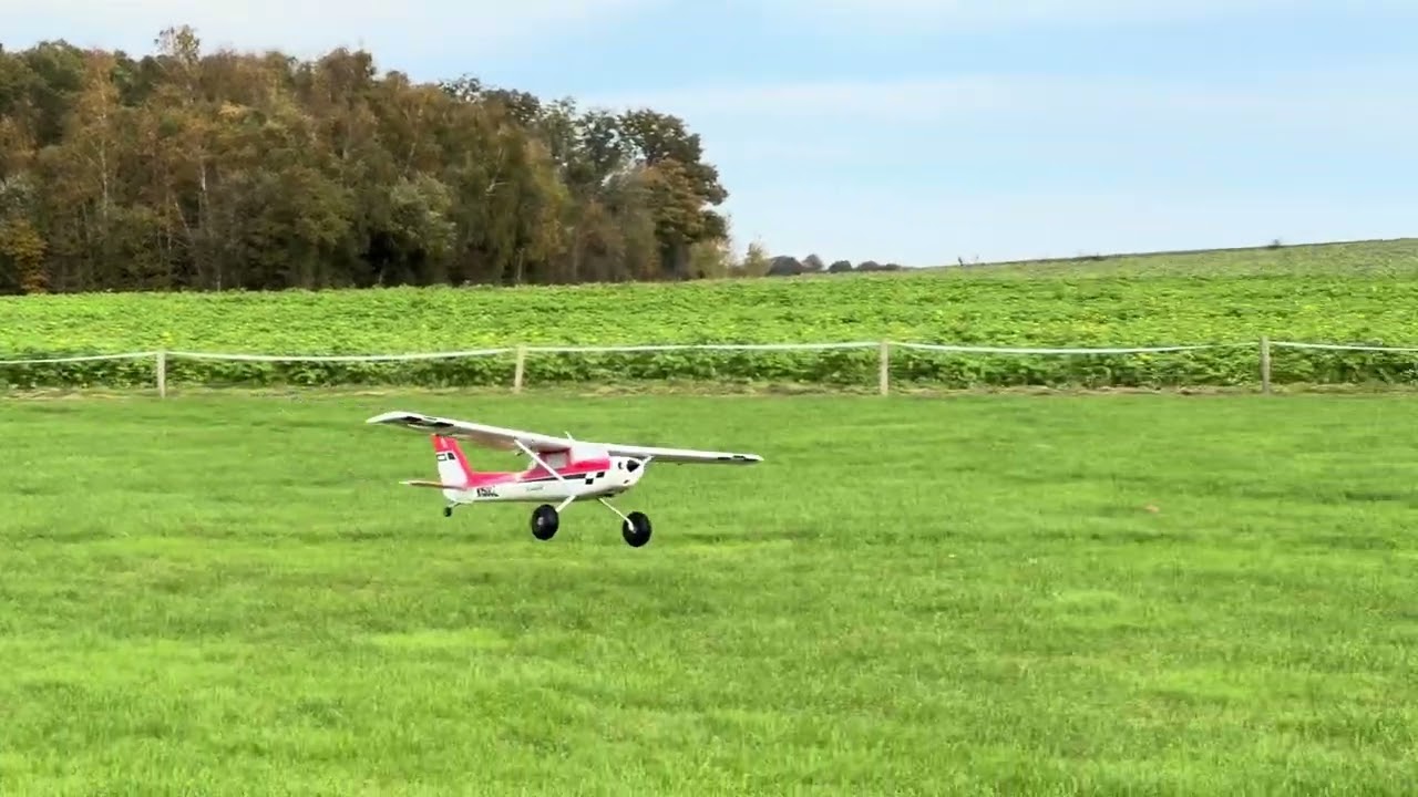 Landing Cessna 150T
