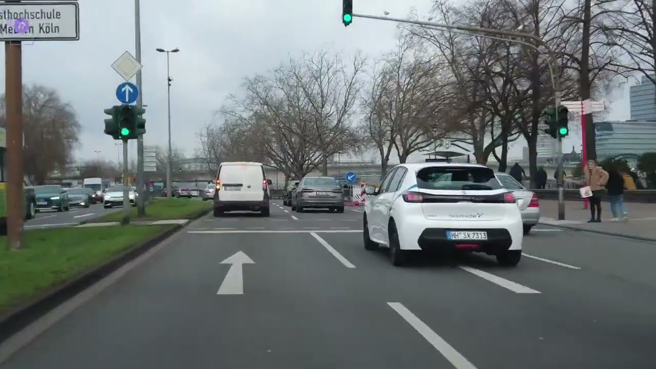 Fahren bei bestem K&ouml;ln Wetter. Driving in the best Cologne weather. 2023