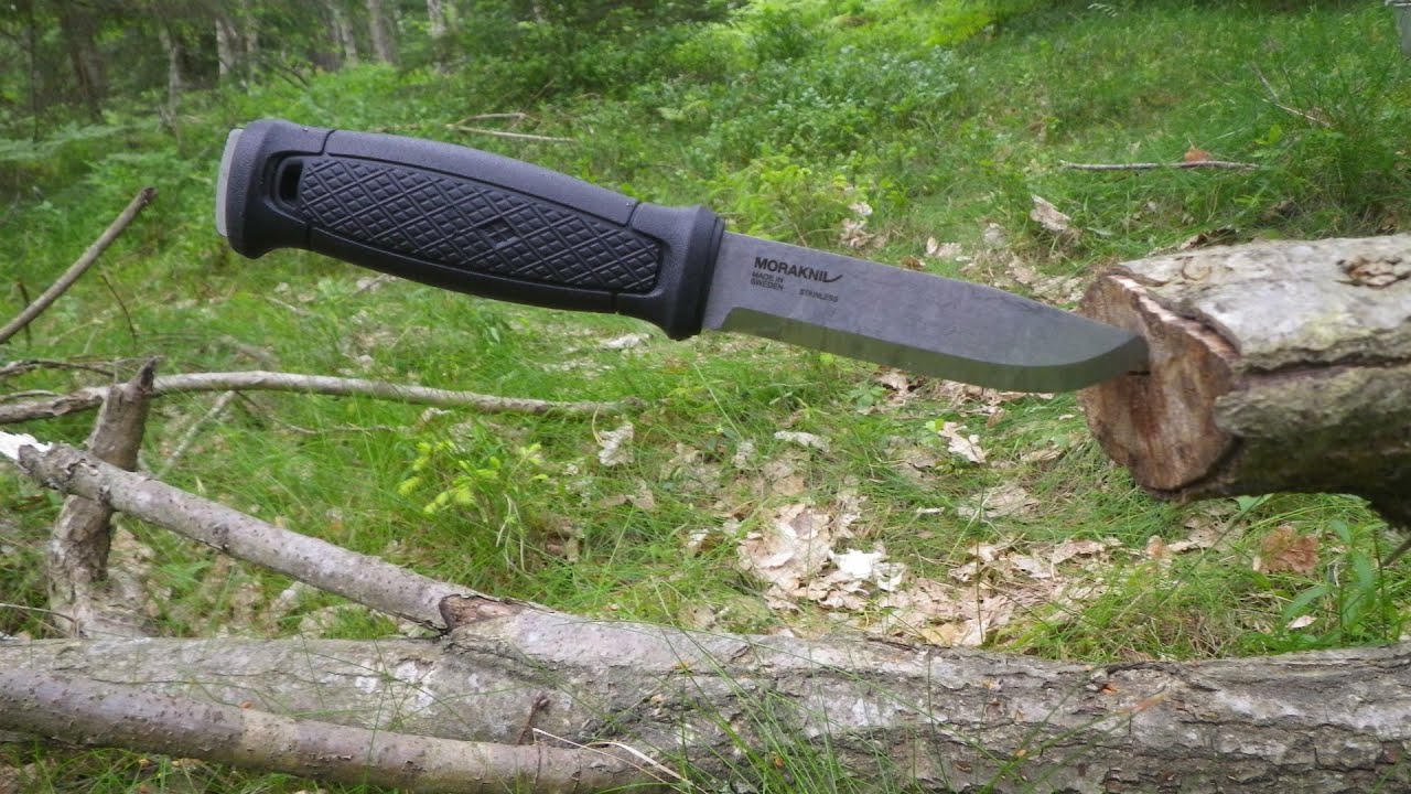 Morakniv Garberg and a bannock